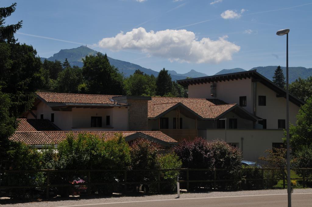 Rta Hotel Le Vallene Terlago Exterior foto