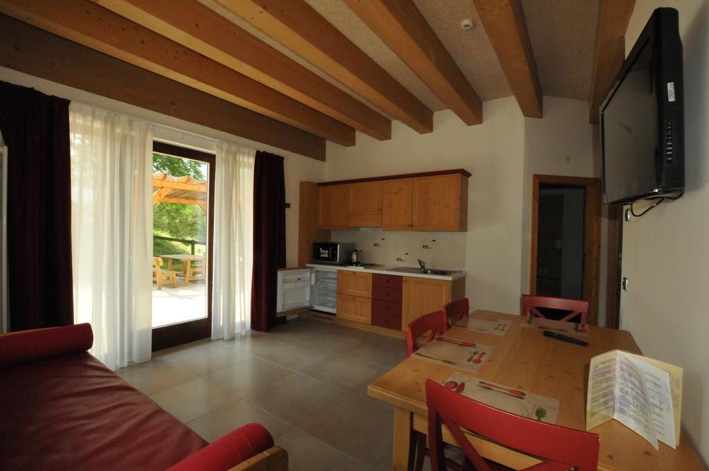 Rta Hotel Le Vallene Terlago Exterior foto